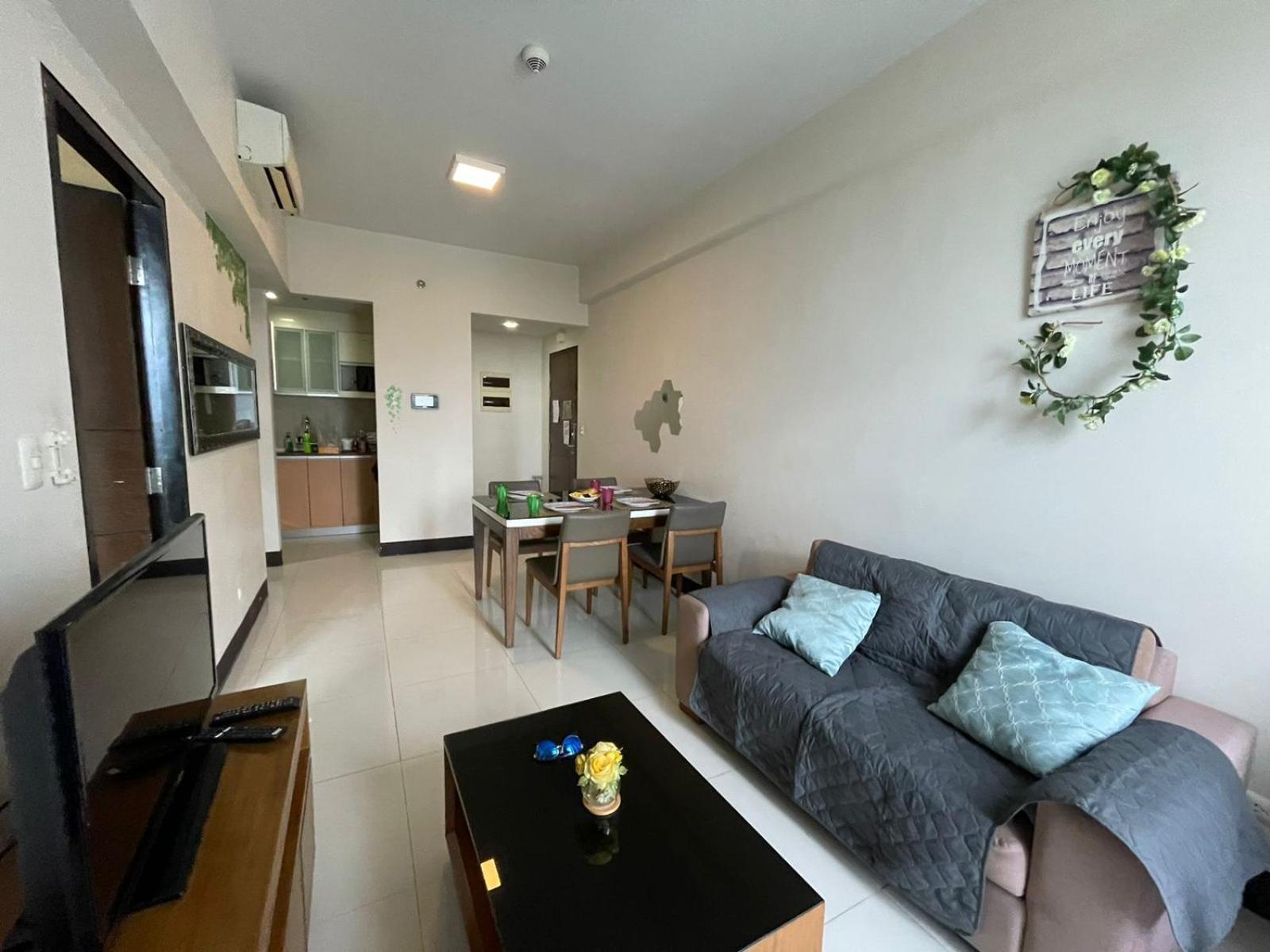 Mactan Newtown 8 Boulevard Deluxe Punta Engaño 外观 照片
